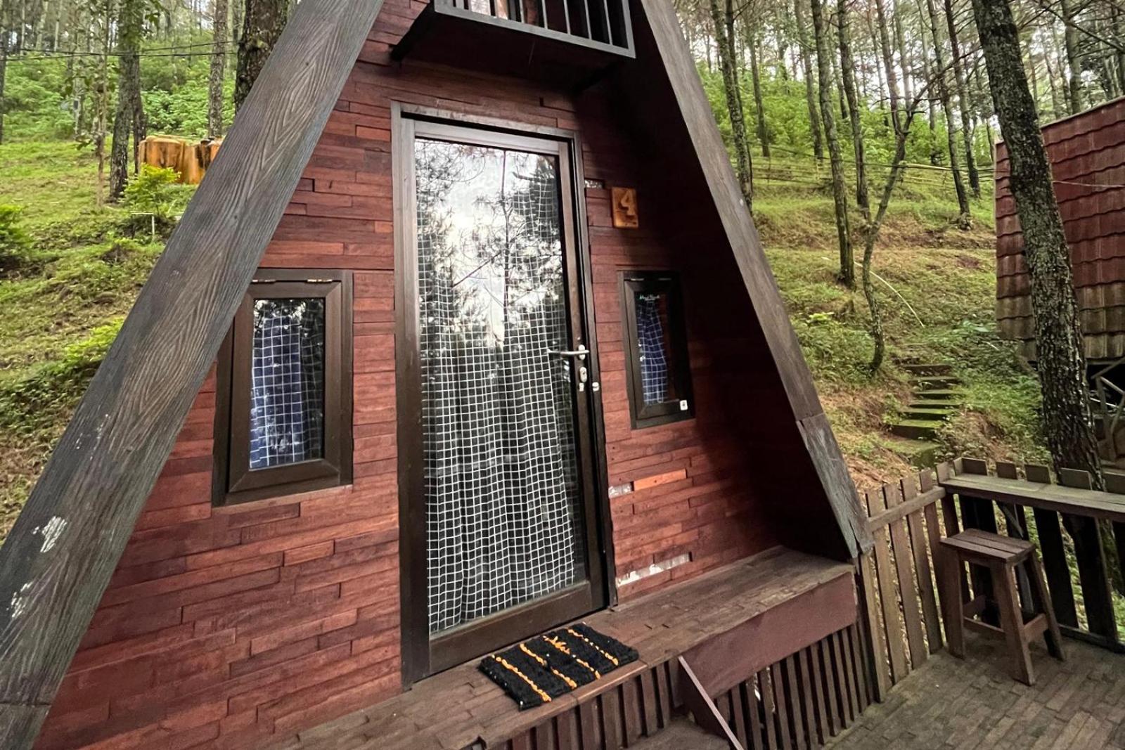 Alas Pacet By Twospaces, Mojokerto Exteriör bild