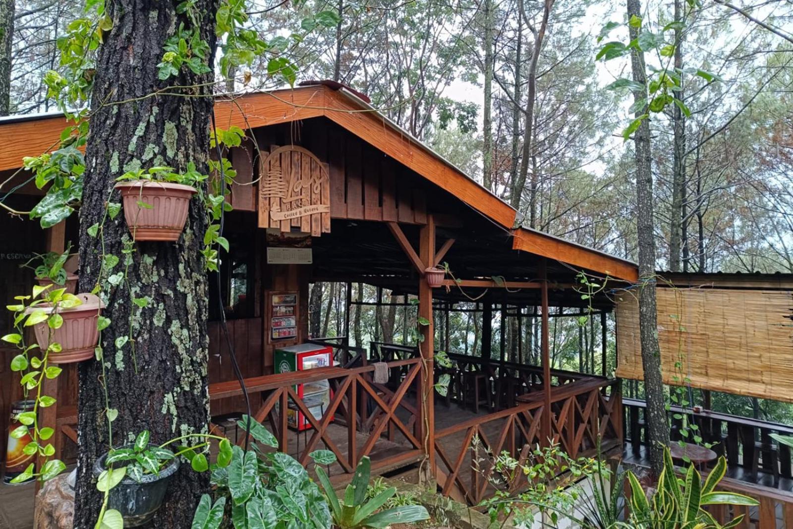 Alas Pacet By Twospaces, Mojokerto Exteriör bild